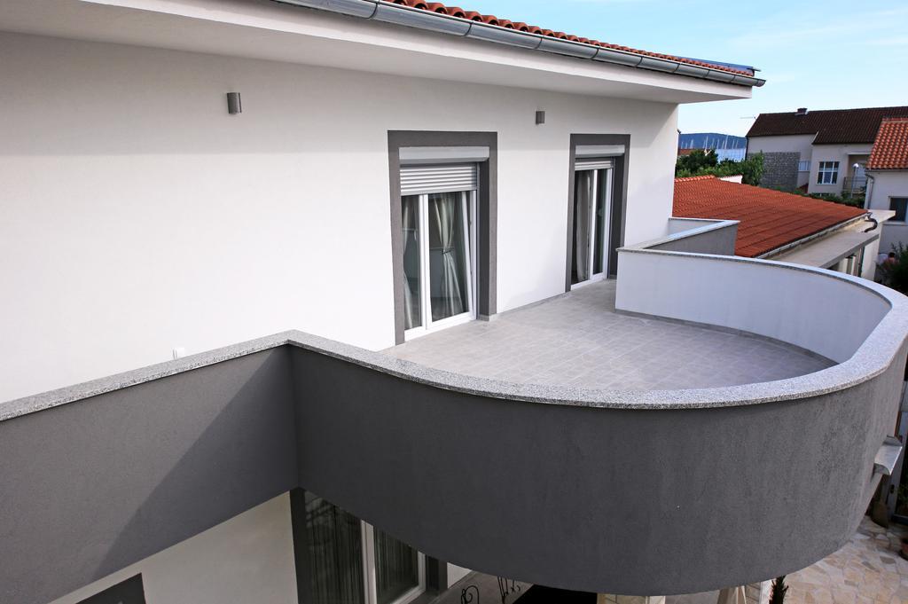 Apartment Mare Водице Экстерьер фото