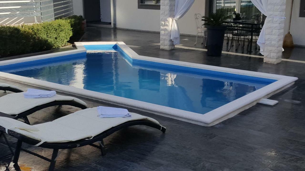 Apartment Mare Водице Экстерьер фото